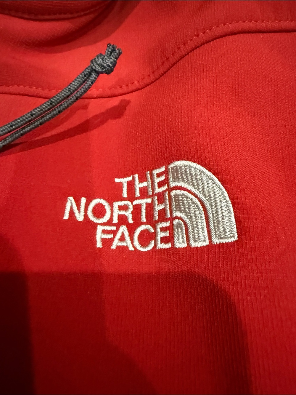 The North Face mens Red APEX Jacket